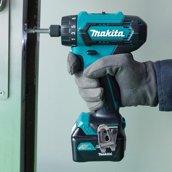 3709 Máy đánh cạnh Makita (6,35mm/1/4")