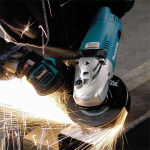 Makita GA7060 Máy mài góc(180mm/2200w/công tắc bóp)