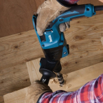 Makita HR2630T Máy khoan bê tông 3 chức năng