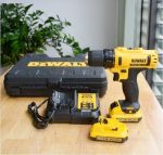 Dewalt DCD710D2-B1 Máy khoan cầm tay 10.8V