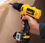 Dewalt DCD785D2-B1 Máy khoan vặn vít dùng pin  ( 2 pin 18v 2Ah+ Sạc)