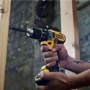 Dewalt DCD700C1 Máy khoan bắt vít dùng pin Dewalt