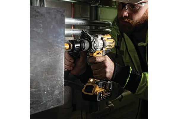 Dewalt DCD991N-KR Máy khoan vặn vít dùng pin Dewalt