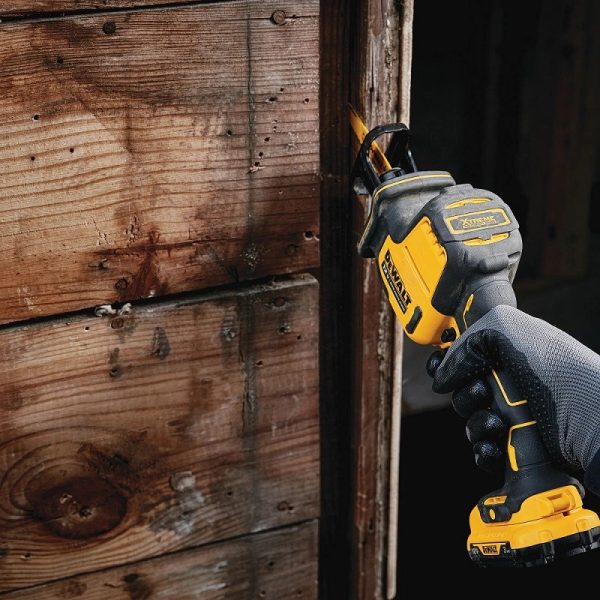 Dewalt DCS312D2 Máy cưa cầm tay 12V