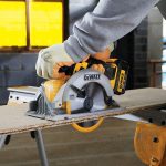 Dewalt DCS391P2 Máy cưa cầm tay 18V