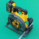 Dewalt DCS575T2-KR Máy cưa cầm tay  54V