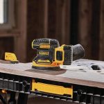 Dewalt DCW210D1 Máy chà nhám cầm tay 20V-125mm