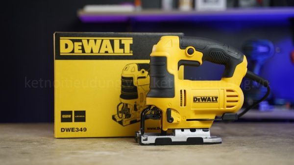 Dewalt DWE349-B1 Máy cưa cầm tay 650W