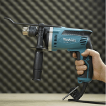 Makita M8104B Máy khoan búa(13mm)