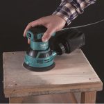 Makita M9204B Máy chà nhám quỹ đạo tròn