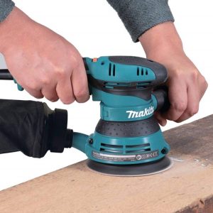 Makita 9032 Máy chà nhám vòng(9mmx533mm)