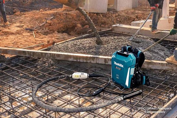 Makita VR001CZ Máy đầm dùi bê tông dùng pin (không kèm pin sạc)