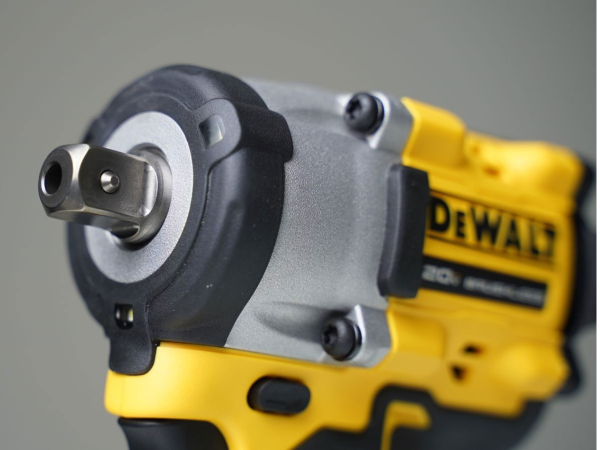 DCF922M2 Máy Siết Bulong Cầm Tay Dewalt (Kèm 02 Pin 4.0 + Sạc)