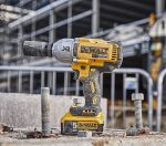 DCF897NT-XJ Máy siết bu lông dùng pin Dewalt  (18V)( Không kèm hộp nhựa)