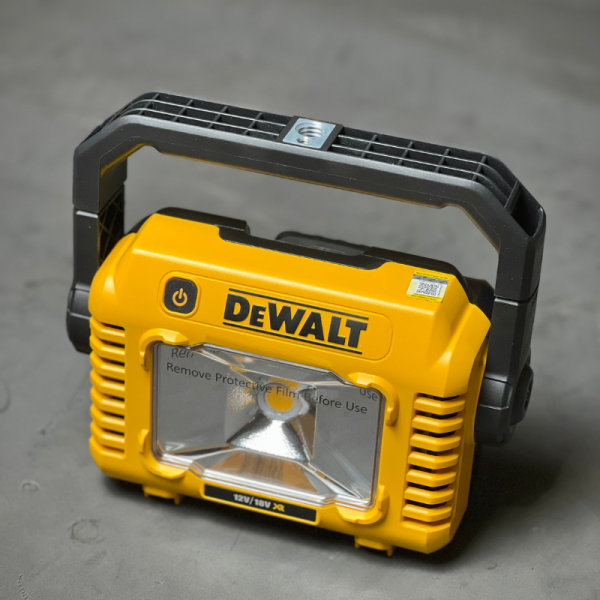 DCL077 Đèn Dewalt